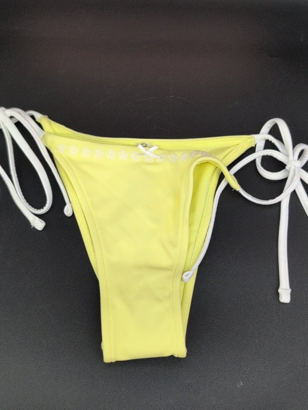 PINK by Frankies Bikinis Rosemary Itsy Bikini Bottom Size Small Yellow